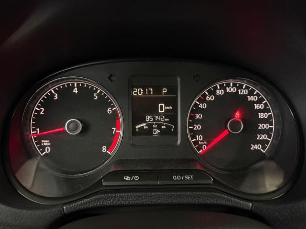 Volkswagen Polo V Рестайлинг с пробегом 2017 года, цена 1 230 000 рублей, 85740 км, седан, Автокод Объявления