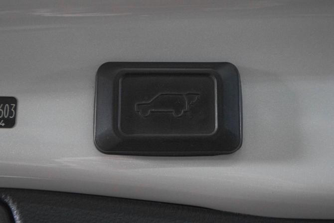 Toyota RAV4 V (XA50) с пробегом 2019 года, цена 2 939 000 рублей, 235000 км, внедорожник, Автокод Объявления
