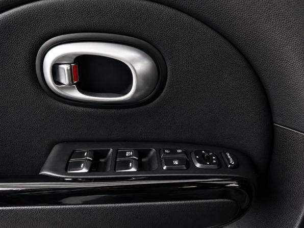 Kia Soul II Рестайлинг с пробегом 2019 года, цена 1 630 000 рублей, 90371 км, хэтчбек, Автокод Объявления