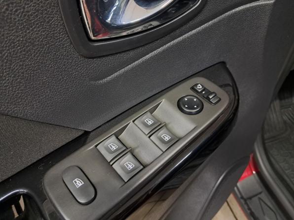Renault Kaptur I с пробегом 2019 года, цена 1 605 000 рублей, 140279 км, внедорожник, Автокод Объявления