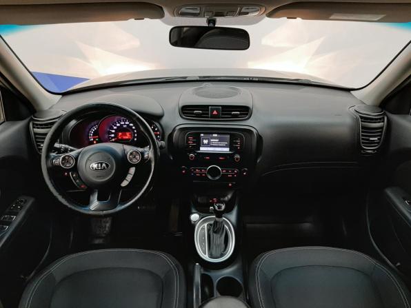 Kia Soul II Рестайлинг с пробегом 2018 года, цена 1 390 000 рублей, 153681 км, хэтчбек, Автокод Объявления