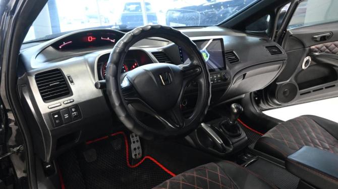 Honda Civic VIII с пробегом 2009 года, цена 750 000 рублей, 436415 км, седан, Автокод Объявления