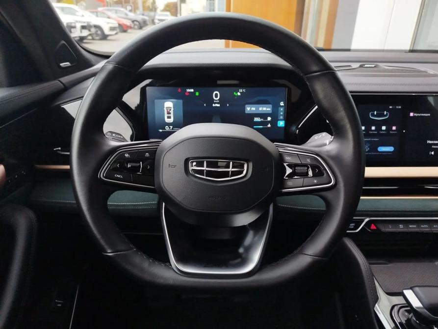 Geely Monjaro I Москва  - изображение 15