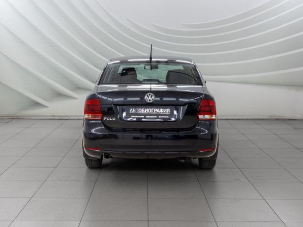 Volkswagen Polo V Рестайлинг с пробегом 2016 года, цена 1 078 000 рублей, 171058 км, седан, Автокод Объявления