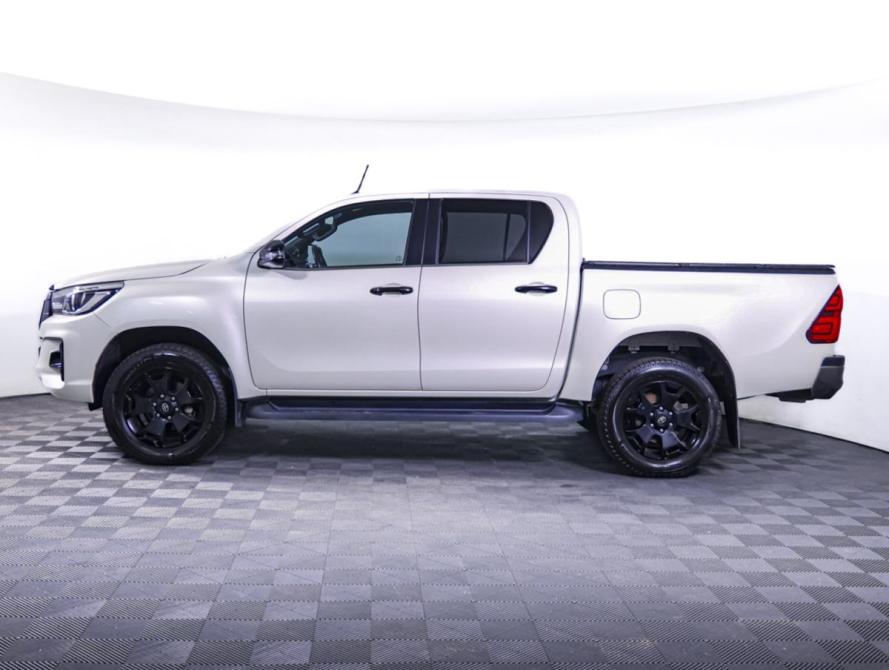 Toyota Hilux VIII Москва  - изображение 9