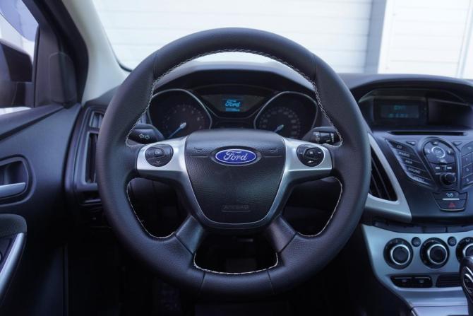 Ford Focus III с пробегом 2012 года, цена 675 000 рублей, 222187 км, седан, Автокод Объявления