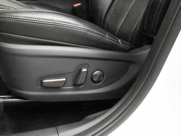 Hyundai Santa Fe IV с пробегом 2018 года, цена 3 099 900 рублей, 145185 км, внедорожник, Автокод Объявления