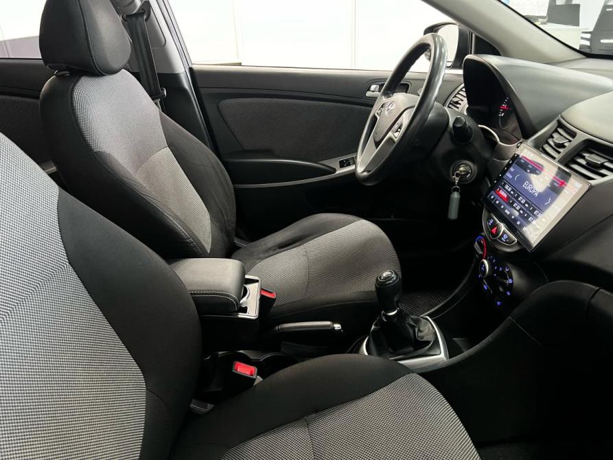 Hyundai Solaris I Казань  - изображение 14