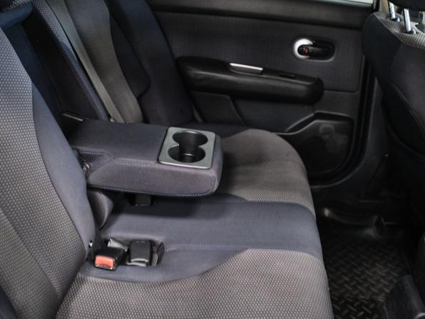 Nissan Tiida I с пробегом 2008 года, цена 535 000 рублей, 210333 км, хэтчбек, Автокод Объявления