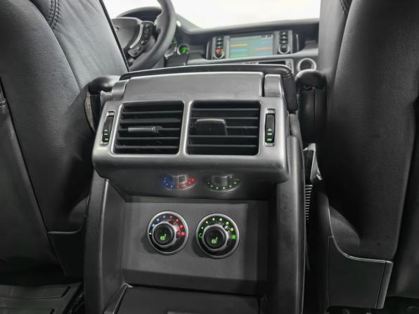 Land Rover Range Rover III Рестайлинг с пробегом 2006 года, цена 960 000 рублей, 290000 км, внедорожник, Автокод Объявления