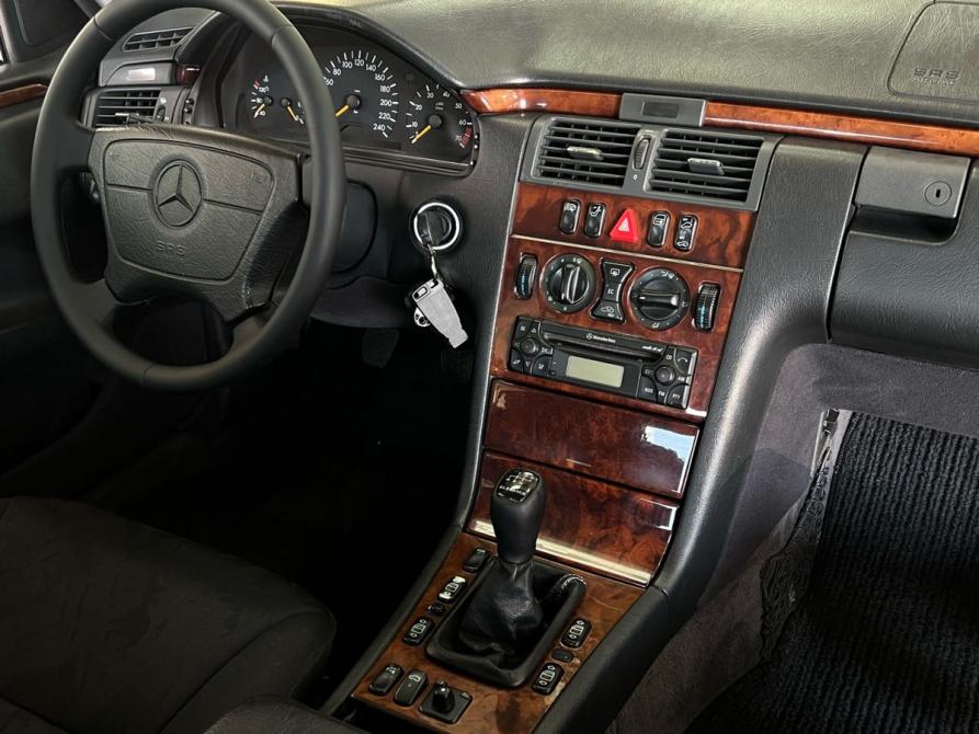 Mercedes-Benz E-Класс II (W210 S210) Волгоград  - изображение 22