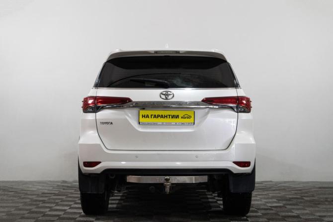 Toyota Fortuner II с пробегом 2017 года, цена 2 899 000 рублей, 155800 км, внедорожник, Автокод Объявления