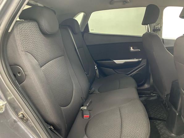 Kia Rio III с пробегом 2013 года, цена 890 000 рублей, 118173 км, хэтчбек, Автокод Объявления