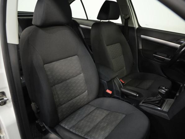 Skoda Octavia II (A5) Рестайлинг с пробегом 2012 года, цена 649 000 рублей, 134929 км, лифтбек, Автокод Объявления