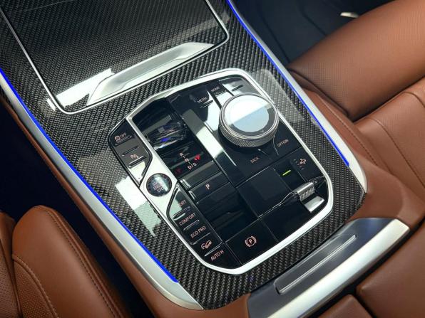 BMW X7 I (G07) Рестайлинг с пробегом 2023 года, цена 19 895 000 рублей, 10874 км, внедорожник, Автокод Объявления