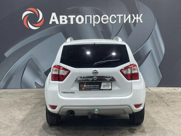 Nissan Terrano III (D10) с пробегом 2015 года, цена 995 000 рублей, 251511 км, внедорожник, Автокод Объявления