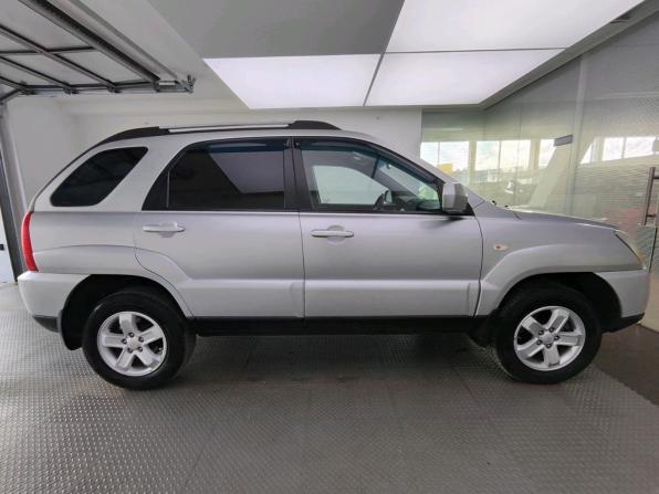 Kia Sportage II Рестайлинг с пробегом 2009 года, цена 965 000 рублей, 211156 км, внедорожник, Автокод Объявления
