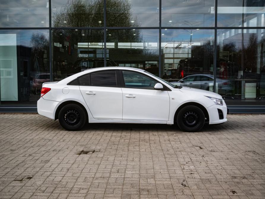 Chevrolet Cruze I Рестайлинг Курган  - изображение 8