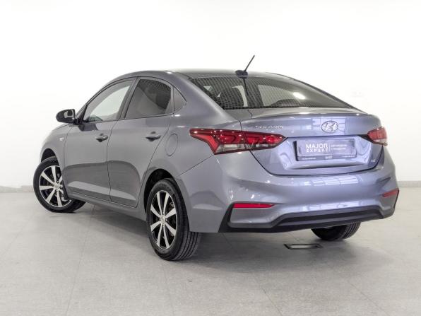 Hyundai Solaris II с пробегом 2019 года, цена 1 370 000 рублей, 89075 км, седан, Автокод Объявления