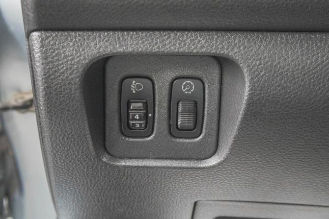 Mitsubishi Lancer IX Рестайлинг с пробегом 2006 года, цена 469 000 рублей, 295000 км, седан, Автокод Объявления