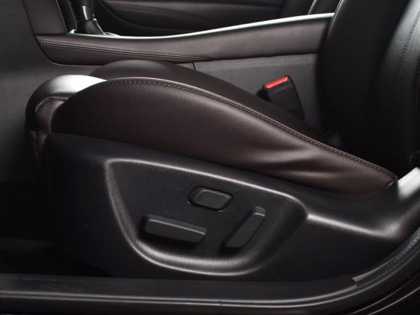 Mazda CX-4 I Рестайлинг с пробегом 2023 года, цена 3 129 995 рублей, 8832 км, внедорожник, Автокод Объявления