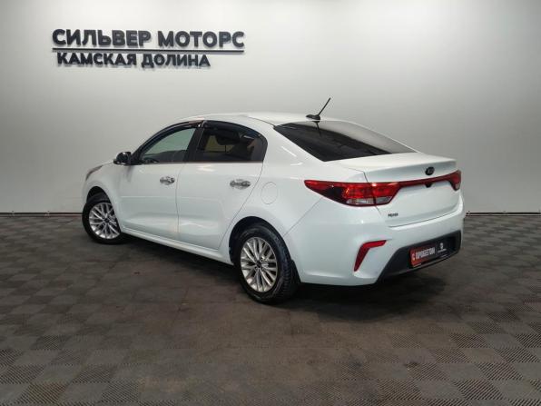 Kia Rio IV с пробегом 2018 года, цена 1 430 000 рублей, 86038 км, седан, Автокод Объявления