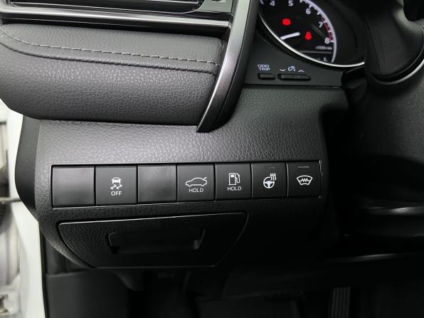 Toyota Camry VIII (XV70) Рестайлинг с пробегом 2021 года, цена 3 200 000 рублей, 62000 км, седан, Автокод Объявления