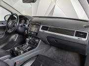 Volkswagen Touareg II Рестайлинг Москва  - изображение 35