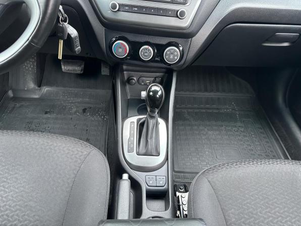 Kia Rio III Рестайлинг с пробегом 2016 года, цена 1 199 000 рублей, 89226 км, седан, Автокод Объявления
