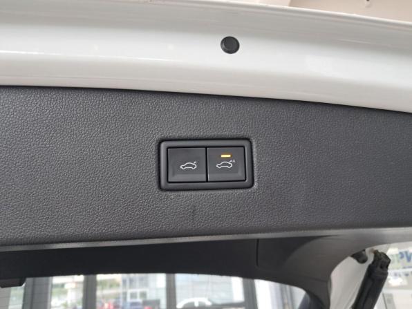 Volkswagen Tiguan II с пробегом 2020 года, цена 2 546 000 рублей, 91962 км, внедорожник, Автокод Объявления