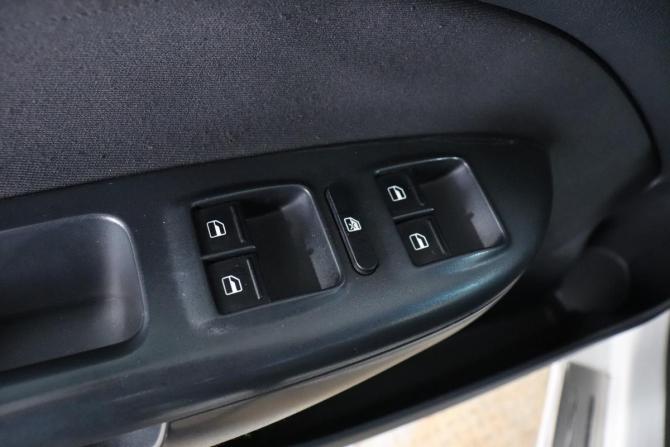 Skoda Octavia II (A5) Рестайлинг с пробегом 2013 года, цена 736 000 рублей, 182815 км, лифтбек, Автокод Объявления