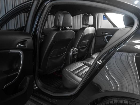 Opel Insignia I Рестайлинг с пробегом 2013 года, цена 1 099 000 рублей, 104754 км, седан, Автокод Объявления