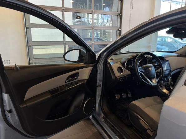Chevrolet Cruze I с пробегом 2011 года, цена 519 000 рублей, 248432 км, седан, Автокод Объявления