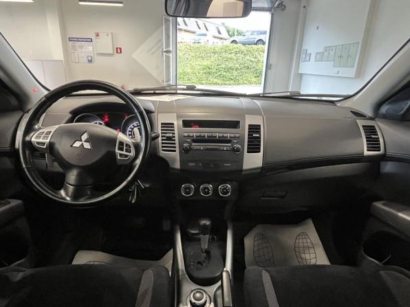 Mitsubishi Outlander II Рестайлинг с пробегом 2010 года, цена 1 067 000 рублей, 167449 км, внедорожник, Автокод Объявления