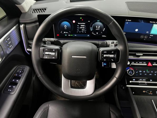 Hyundai Santa Fe V (MX5) с пробегом 2024 года, цена 5 560 000 рублей, 10800 км, внедорожник, Автокод Объявления