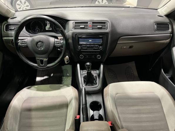 Volkswagen Jetta VI с пробегом 2012 года, цена 980 000 рублей, 180503 км, седан, Автокод Объявления