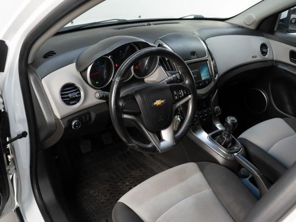 Chevrolet Cruze I Рестайлинг с пробегом 2013 года, цена 970 000 рублей, 91425 км, хэтчбек, Автокод Объявления
