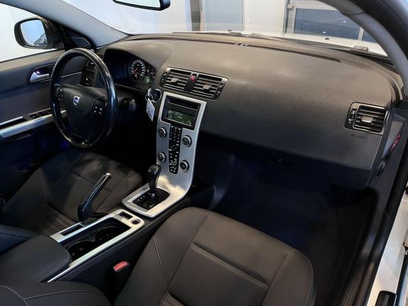 Volvo S40 II Рестайлинг с пробегом 2011 года, цена 468 000 рублей, 300647 км, седан, Автокод Объявления