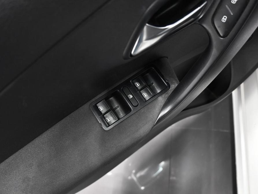 Volkswagen Polo V Тверь  - изображение 18