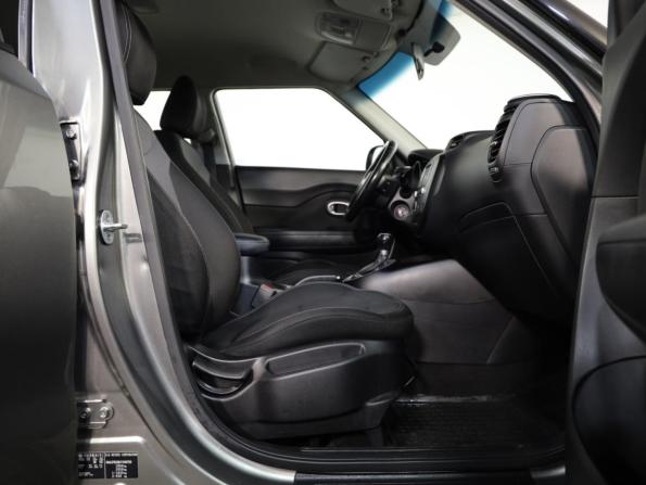Kia Soul II Рестайлинг с пробегом 2017 года, цена 1 249 000 рублей, 231256 км, хэтчбек, Автокод Объявления