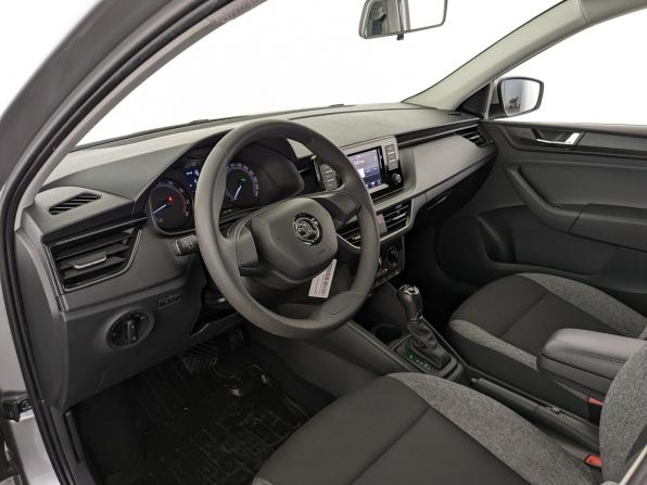 Skoda Rapid II с пробегом 2021 года, цена 1 550 000 рублей, 72302 км, лифтбек, Автокод Объявления