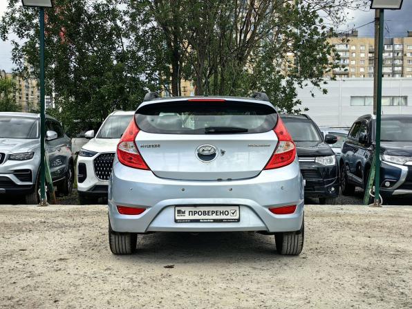 Hyundai Solaris I с пробегом 2012 года, цена 569 000 рублей, 243086 км, хэтчбек, Автокод Объявления