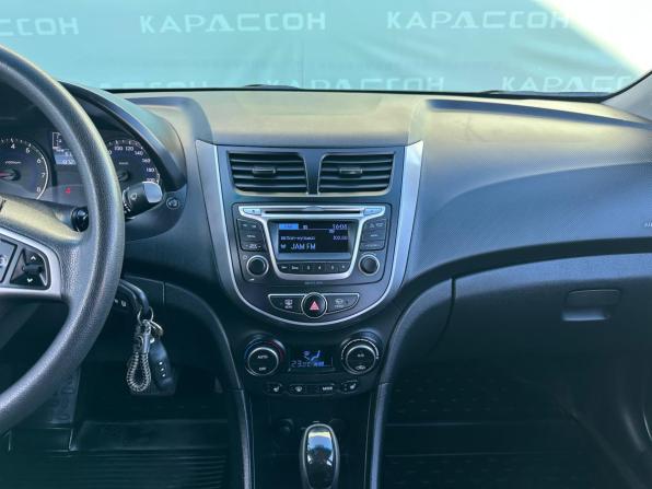 Hyundai Solaris I Рестайлинг с пробегом 2015 года, цена 985 000 рублей, 187274 км, седан, Автокод Объявления