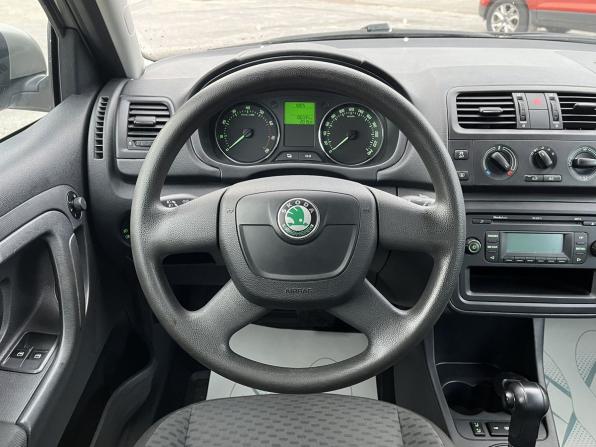 Skoda Fabia II Рестайлинг с пробегом 2012 года, цена 725 000 рублей, 106000 км, хэтчбек, Автокод Объявления