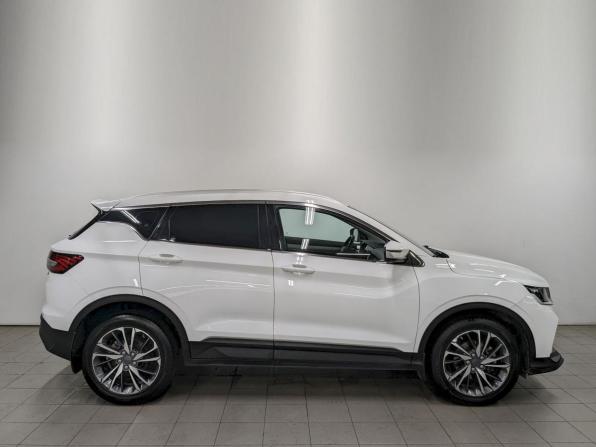 Geely Coolray I с пробегом 2022 года, цена 1 650 000 рублей, 43500 км, внедорожник, Автокод Объявления