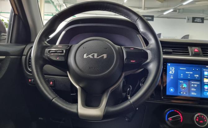 Kia Rio IV Рестайлинг с пробегом 2021 года, цена 1 635 000 рублей, 102665 км, хэтчбек, Автокод Объявления