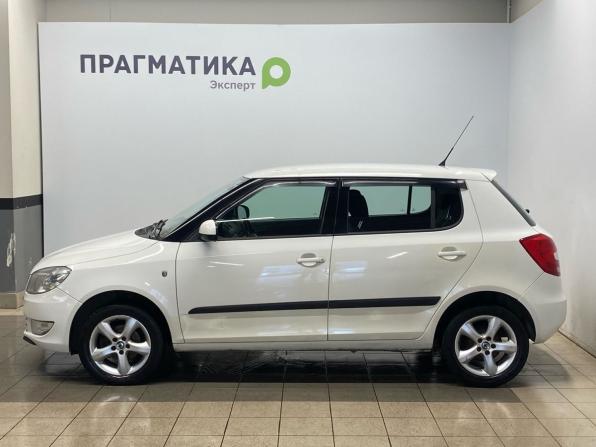 Skoda Fabia II Рестайлинг с пробегом 2011 года, цена 579 000 рублей, 216000 км, хэтчбек, Автокод Объявления