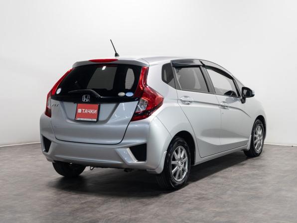 Honda Fit III с пробегом 2013 года, цена 1 175 000 рублей, 70228 км, хэтчбек, Автокод Объявления