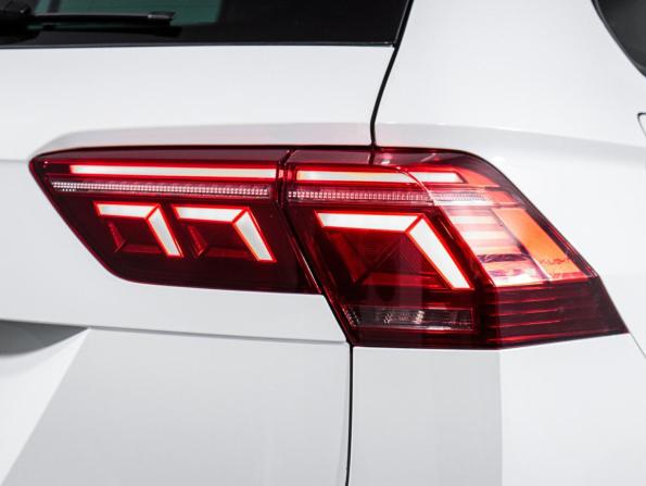 Volkswagen Tiguan II Рестайлинг с пробегом 2021 года, цена 4 449 000 рублей, 70245 км, внедорожник, Автокод Объявления