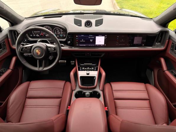 Porsche Cayenne III Рестайлинг с пробегом 2026 года, цена 25 700 000 рублей, 23 км, внедорожник, Автокод Объявления